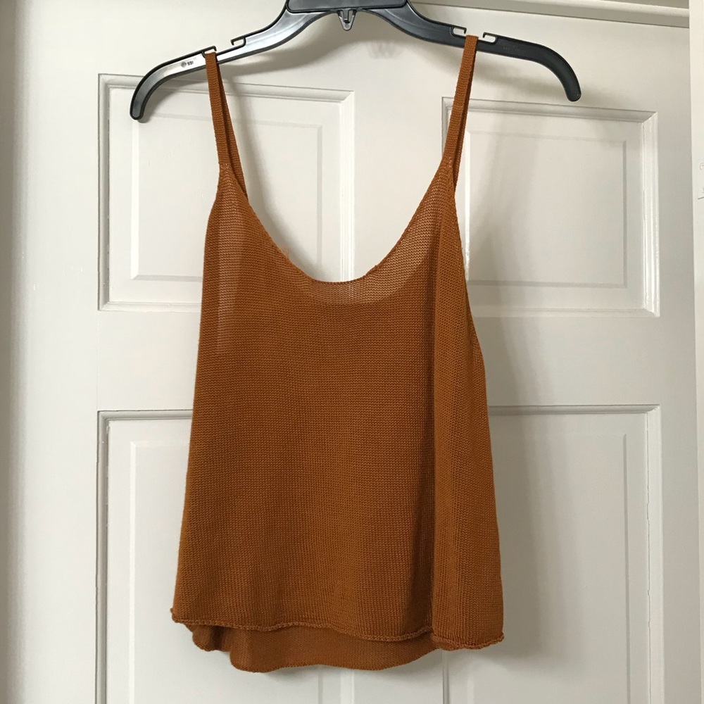 Cropped knit tank top